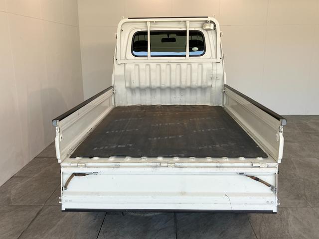 ハイゼットトラックエクストラ　ＡＴ車　パートタイム４ＷＤ　キーレスパートタイム４ＷＤ　キーレス　パワーウインドウ　ＣＤステレオ　荷台作業灯　マニュアルエアコン　リヤ４枚リーフスプリング（滋賀県）の中古車