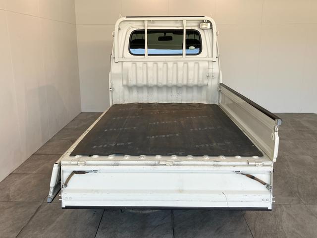 ハイゼットトラックエクストラ　ＡＴ車　パートタイム４ＷＤ　キーレスパートタイム４ＷＤ　キーレス　パワーウインドウ　ＣＤステレオ　荷台作業灯　マニュアルエアコン　リヤ４枚リーフスプリング（滋賀県）の中古車