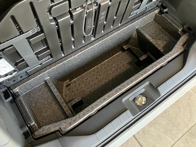 タントＸ　フルセグナビ　バックカメラ　左側電動スライドドア追突被害軽減ブレーキ　スマアシ　コーナーセンサー　ＬＥＤ　スマートキー　左側電動スライドドア　前席シートヒーター　フルセグナビ　ＤＶＤ　Ｂｌｕｅｔｏｏｔｈ　ＵＳＢ　バックカメラ　エコアイドル（滋賀県）の中古車