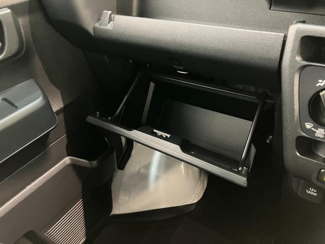 ハイゼットカーゴＤＸ　パートタイム４ＷＤ　キーレス　コーナーセンサー衝突被害軽減ブレーキ　スマアシ　コーナーセンサー　キーレス　前席パワーウインドウ　ＡＭ／ＦＭステレオ　両側スライドドア　パートタイム４ＷＤ　オートライト　エコアイドル（滋賀県）の中古車