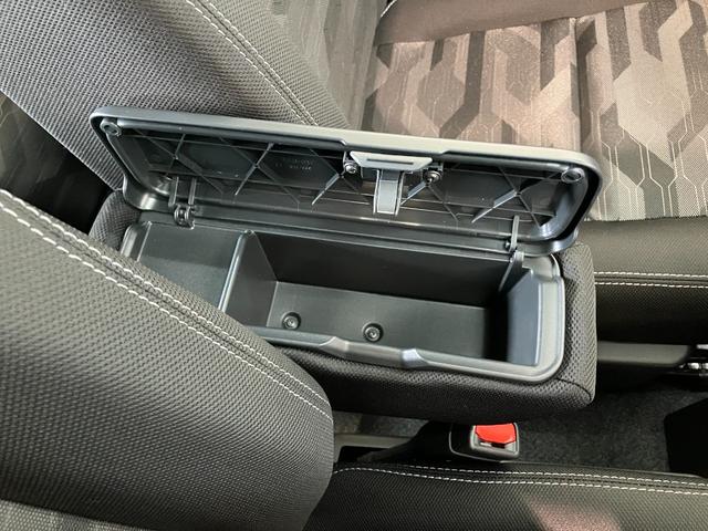 タフトＧ　ダーククロムベンチャー　ＬＥＤ　届出済未使用車追突被害軽減ブレーキ　スマアシ　コーナーセンサー　ＬＥＤ　スマートキー　オートエアコン　前席シートヒーター　ナビ取付時用バックカメラ　オートライト　エコアイドル（滋賀県）の中古車