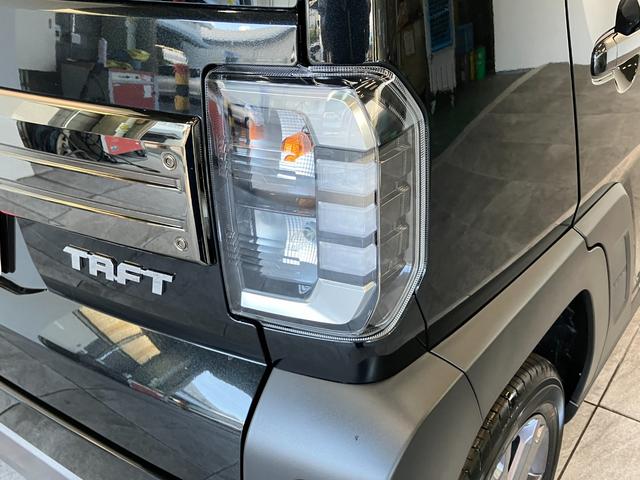 タフトＧ　ダーククロムベンチャー　ＬＥＤ　届出済未使用車衝突被害軽減ブレーキ　スマアシ　コーナーセンサー　ＬＥＤ　スマートキー　オートエアコン　前席シートヒーター　ナビ取付時用バックカメラ　オートライト　エコアイドル（滋賀県）の中古車