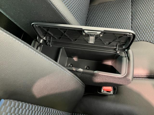 タントカスタムＲＳ　９型ディスプレイオーディオ　バックカメラ衝突被害軽減ブレーキ　スマアシ　コーナーセンサー　ＬＥＤ　スマートキー　両側電動スライドドア　前席シートヒーター　オートエアコン　９型ディスプレイオーディオ　Ｂｌｕｅｔｏｏｔｈ　ＵＳＢ　バックカメラ（滋賀県）の中古車