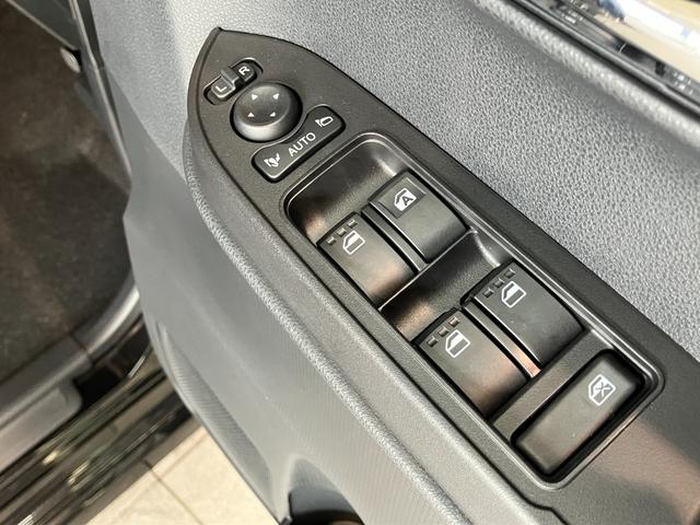 タントカスタムＸ　９型ディスプレイオーディオ　届出済未使用車衝突被害軽減ブレーキ　スマアシ　コーナーセンサー　ＬＥＤ　スマートキー　両側電動スライドドア　前席シートヒーター　９インチディスプレイオーディオ　フルセグ　Ｂｌｕｅｔｏｏｔｈ　ＵＳＢ　バックカメラ（滋賀県）の中古車