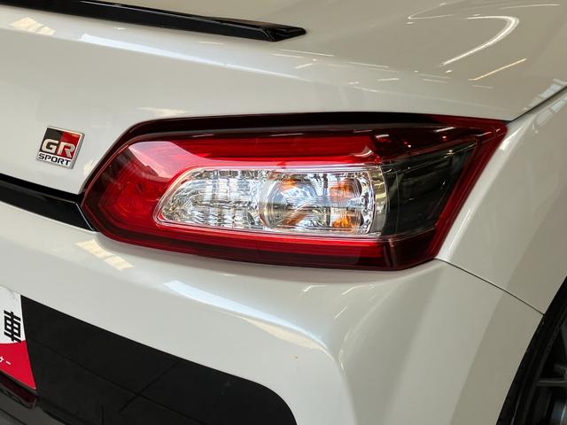 コペンＧＲスポーツ　フルセグナビ　前後ドラレコ　５ＭＴ　車検整備付ＧＲ専用サスペンション　ＢＢＳアルミ　ＬＥＤ　スマートキー　レカロシート　シートヒーター　ＭＯＭＯステ　フルセグナビ　ＤＶＤ　Ｂｌｕｅｔｏｏｔｈ　ＥＴＣ　前後ドラレコ（滋賀県）の中古車