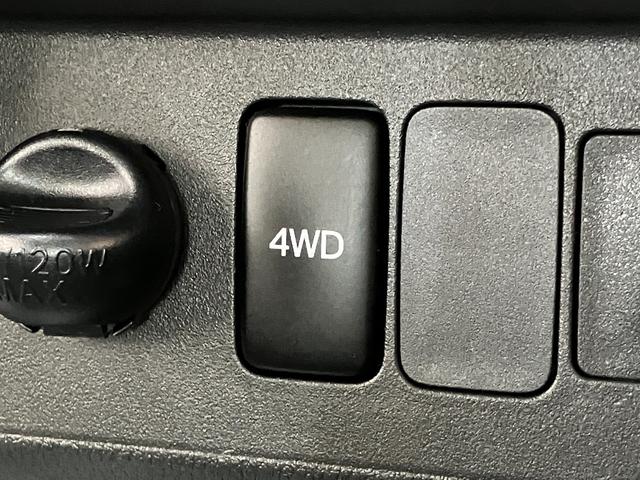ハイゼットトラックスタンダード　パートタイム４ＷＤ　５ＭＴ　ＡＭ／ＦＭラジオ５ＭＴ　パートタイム４ＷＤ　エアコン　パワステ　ＡＭ／ＦＭラジオ　ＥＴＣ（滋賀県）の中古車