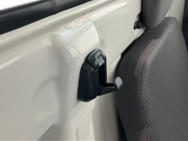 ハイゼットトラックスタンダード　パートタイム４ＷＤ　５ＭＴ　ＡＭ／ＦＭラジオ５ＭＴ　パートタイム４ＷＤ　エアコン　パワステ　ＡＭ／ＦＭラジオ　ＥＴＣ（滋賀県）の中古車