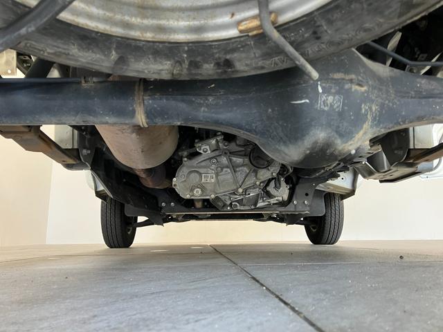 ハイゼットトラックスタンダード　パートタイム４ＷＤ　５ＭＴ　ＡＭ／ＦＭラジオ５ＭＴ　パートタイム４ＷＤ　エアコン　パワステ　ＡＭ／ＦＭラジオ　ＥＴＣ（滋賀県）の中古車