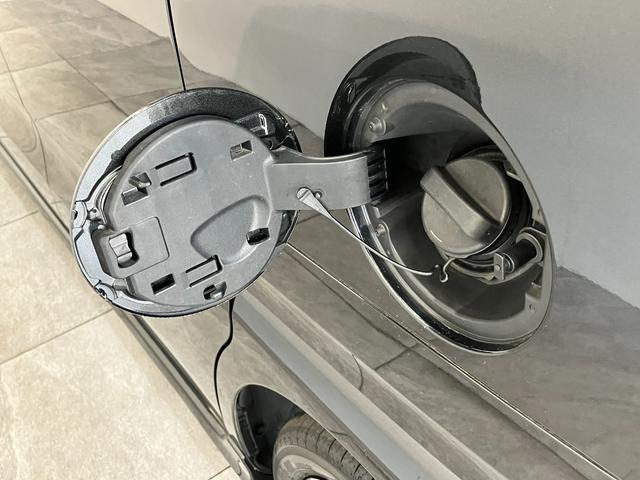 タントカスタムＲＳセレクション　ナビ　Ｂカメラ　車検整備付衝突被害軽減ブレーキ　コーナーセンサー　ＬＥＤ　レーダークルコン　両側電動スライドドア　前席シートヒーター　フルセグナビ　ＤＶＤ　Ｂｌｕｅｔｏｏｔｈ　ＵＳＢ　バックカメラ　ナビ連動前後ドラレコ　ＥＴＣ（滋賀県）の中古車