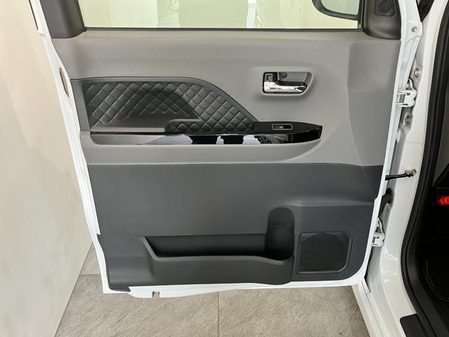 タントカスタムＸセレクション　フルセグナビ　Ｂカメラ　車検整備付衝突被害軽減ブレーキ　コーナーセンサー　フルセグナビ　Ｂｌｕｅｔｏｏｔｈ　ＤＶＤ再生　バックカメラ　前後ドラレコ　両側電動スライドドア　前席シートヒーター　ＬＥＤ　　スマートキー　エコアイドル（滋賀県）の中古車