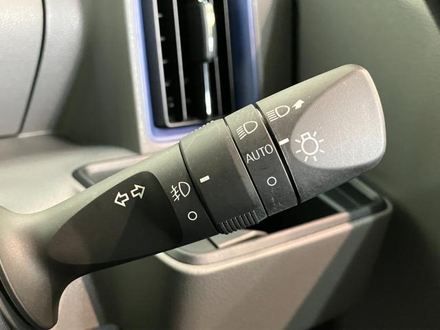 タントカスタムＸセレクション　フルセグナビ　Ｂカメラ　車検整備付衝突被害軽減ブレーキ　コーナーセンサー　フルセグナビ　Ｂｌｕｅｔｏｏｔｈ　ＤＶＤ再生　バックカメラ　前後ドラレコ　両側電動スライドドア　前席シートヒーター　ＬＥＤ　　スマートキー　エコアイドル（滋賀県）の中古車