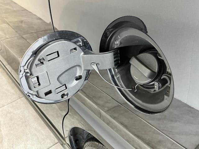 タントカスタムＲＳ　ターボ　フルセグナビ　バックカメラ　ドラレコ衝突被害軽減ブレーキ　コーナーセンサー　ターボ　フルセグナビ　Ｂｌｕｅｔｏｏｔｈ　ＤＶＤ　ＣＤ録音　Ｂカメラ　ＥＴＣ　両側電動スライド　クルコン　前席シートヒーター　ＬＥＤ　スマートキー　エコアイドル（滋賀県）の中古車