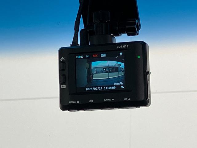 タントカスタムＲＳ　トップエディションＳＡ３　ターボ　８インチナビ衝突被害軽減ブレーキ　ターボ　８インチフルセグナビ　Ｂｌｕｅｔｏｏｔｈ　ＤＶＤ再生　ＣＤ録音　Ｂカメラ　前後ドラレコ　ＥＴＣ　運転席シートヒーター　両側電動スライド　ＬＥＤ　スマートキー　エコアイドル（滋賀県）の中古車