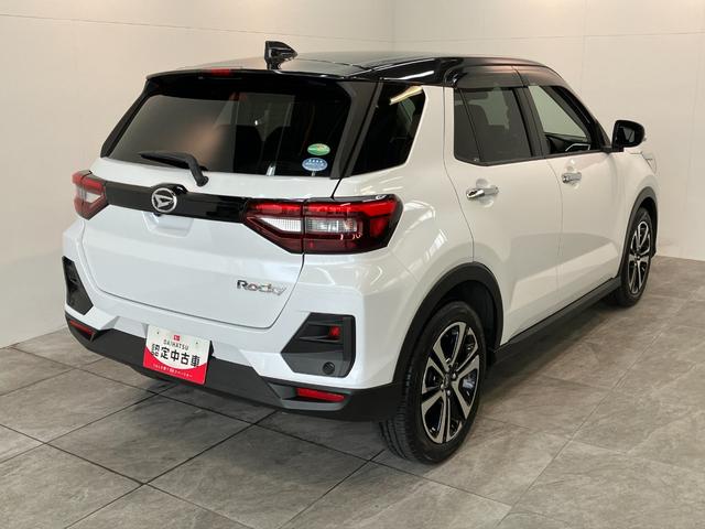 ロッキープレミアム　レーダークルーズコントロール　ＬＥＤ　車検整備付衝突被害軽減ブレーキ　コーナーセンサー　バックカメラ（ナビ装着時用）　前席シートヒーター　ＬＥＤ　レーダークルーズコントロール　オートライト　オートエアコン　スマートキー　エコアイドル（滋賀県）の中古車