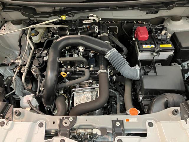 ロッキープレミアム　レーダークルーズコントロール　ＬＥＤ　車検整備付衝突被害軽減ブレーキ　コーナーセンサー　バックカメラ（ナビ装着時用）　前席シートヒーター　ＬＥＤ　レーダークルーズコントロール　オートライト　オートエアコン　スマートキー　エコアイドル（滋賀県）の中古車