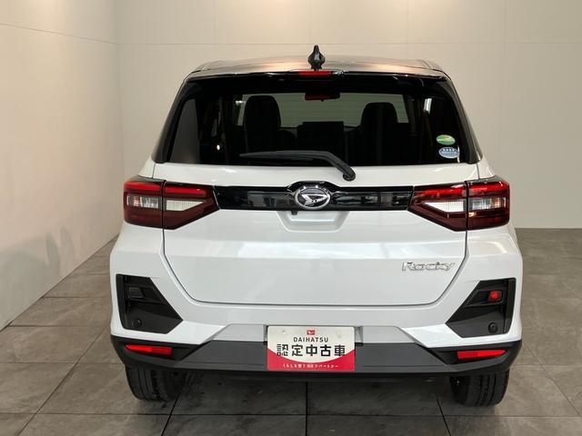 ロッキープレミアム　レーダークルーズコントロール　ＬＥＤ　車検整備付衝突被害軽減ブレーキ　コーナーセンサー　バックカメラ（ナビ装着時用）　前席シートヒーター　ＬＥＤ　レーダークルーズコントロール　オートライト　オートエアコン　スマートキー　エコアイドル（滋賀県）の中古車