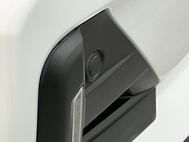 ロッキープレミアム　レーダークルーズコントロール　ＬＥＤ　車検整備付衝突被害軽減ブレーキ　コーナーセンサー　バックカメラ（ナビ装着時用）　前席シートヒーター　ＬＥＤ　レーダークルーズコントロール　オートライト　オートエアコン　スマートキー　エコアイドル（滋賀県）の中古車