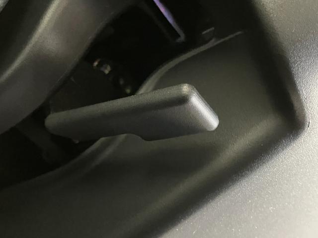 ロッキープレミアム　レーダークルーズコントロール　ＬＥＤ　車検整備付衝突被害軽減ブレーキ　コーナーセンサー　バックカメラ（ナビ装着時用）　前席シートヒーター　ＬＥＤ　レーダークルーズコントロール　オートライト　オートエアコン　スマートキー　エコアイドル（滋賀県）の中古車