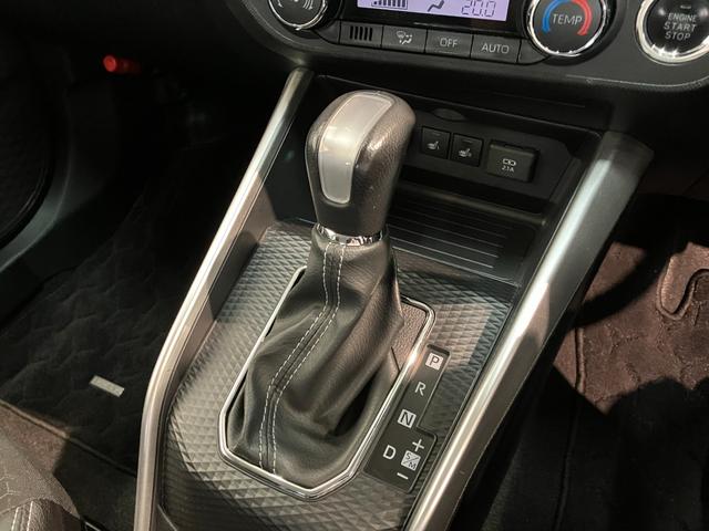 ロッキープレミアム　レーダークルーズコントロール　ＬＥＤ　車検整備付衝突被害軽減ブレーキ　コーナーセンサー　バックカメラ（ナビ装着時用）　前席シートヒーター　ＬＥＤ　レーダークルーズコントロール　オートライト　オートエアコン　スマートキー　エコアイドル（滋賀県）の中古車