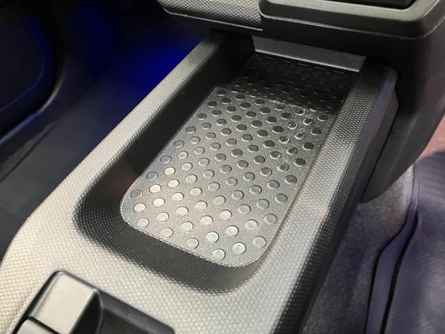 タフトＸ　フルセグナビ　全周囲カメラ　ナビ連動ドラレコ　車検整備付衝突被害軽減ブレーキ　コーナーセンサー　フルセグナビ　Ｂｌｕｅｔｏｏｔｈ　ＤＶＤ再生　全周囲カメラ　ナビ連動ドライブレコーダー　ＥＴＣ車載器　ＬＥＤ　オートライト　スマートキー　エコアイドル（滋賀県）の中古車