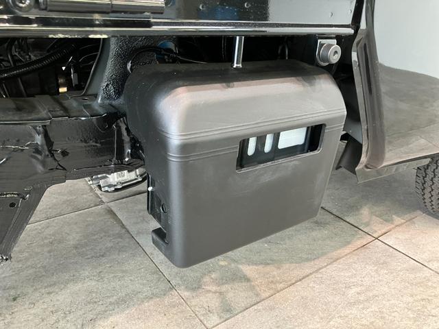 ハイゼットトラックジャンボエクストラ　４ＷＤ　ＬＥＤ　ＣＶＴ車　届出済未使用車衝突被害軽減ブレーキ　コーナーセンサー　ＬＥＤヘッドライト　スマートキー　パワーウインドウ　デフロック　荷台作業灯　パートタイム４ＷＤ　電動格納式ドアミラー　トップシェイドガラス　届出済未使用車（滋賀県）の中古車