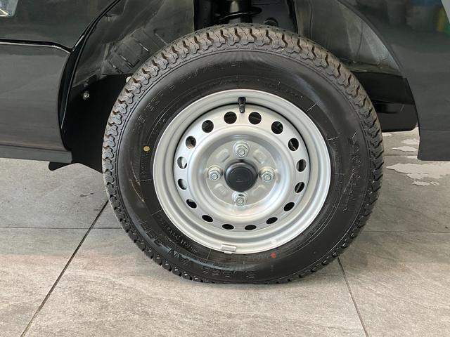 ハイゼットトラックジャンボエクストラ　４ＷＤ　ＬＥＤ　ＣＶＴ　届出済未使用車衝突被害軽減ブレーキ　コーナーセンサー　ＬＥＤヘッドライト　スマートキー　パワーウインドウ　デフロック　荷台作業灯　電動格納式ドアミラー　トップシェイドガラス　パートタイム４ＷＤ　届出済未使用車（滋賀県）の中古車