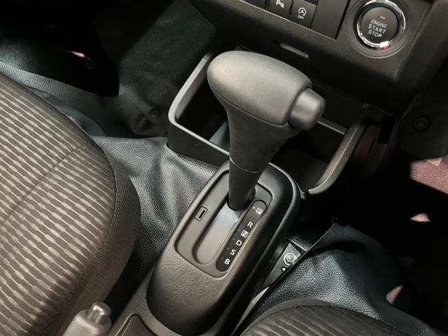 ハイゼットトラックジャンボエクストラ　４ＷＤ　ＬＥＤ　ＣＶＴ　届出済未使用車衝突被害軽減ブレーキ　コーナーセンサー　ＬＥＤヘッドライト　スマートキー　パワーウインドウ　デフロック　荷台作業灯　電動格納式ドアミラー　トップシェイドガラス　パートタイム４ＷＤ　届出済未使用車（滋賀県）の中古車