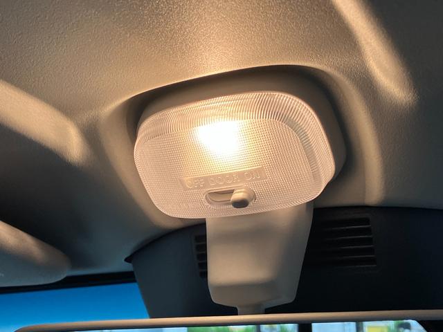 ハイゼットトラックジャンボエクストラ　４ＷＤ　ＬＥＤ　ＣＶＴ　届出済未使用車衝突被害軽減ブレーキ　コーナーセンサー　ＬＥＤヘッドライト　スマートキー　パワーウインドウ　デフロック　荷台作業灯　電動格納式ドアミラー　トップシェイドガラス　パートタイム４ＷＤ　届出済未使用車（滋賀県）の中古車