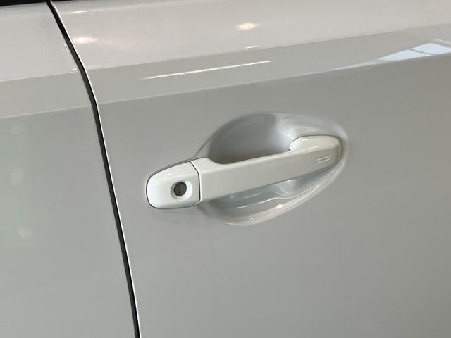 オーリス１５０Ｘ　ワンセグナビ　バックカメラ　ドラレコ　車検整備付衝突被害軽減ブレーキ　ワンセグナビ　バックカメラ　ドラレコ　ＥＴＣ　オートライト　オートエアコン　スマートキー（滋賀県）の中古車