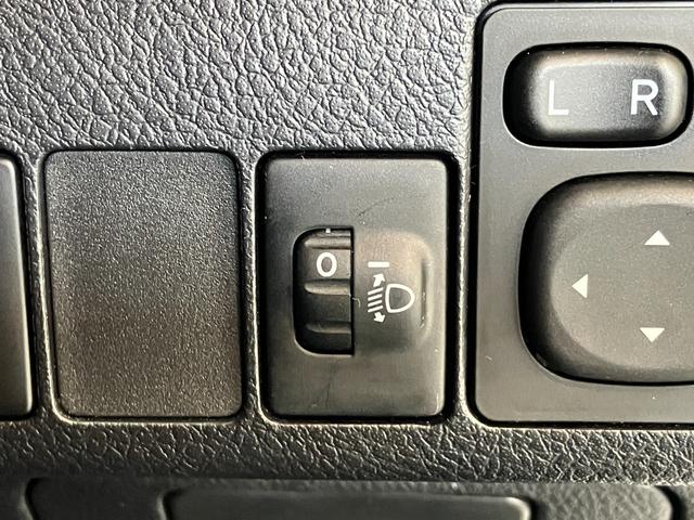 オーリス１５０Ｘ　ワンセグナビ　バックカメラ　ドラレコ　車検整備付衝突被害軽減ブレーキ　ワンセグナビ　バックカメラ　ドラレコ　ＥＴＣ　オートライト　オートエアコン　スマートキー（滋賀県）の中古車