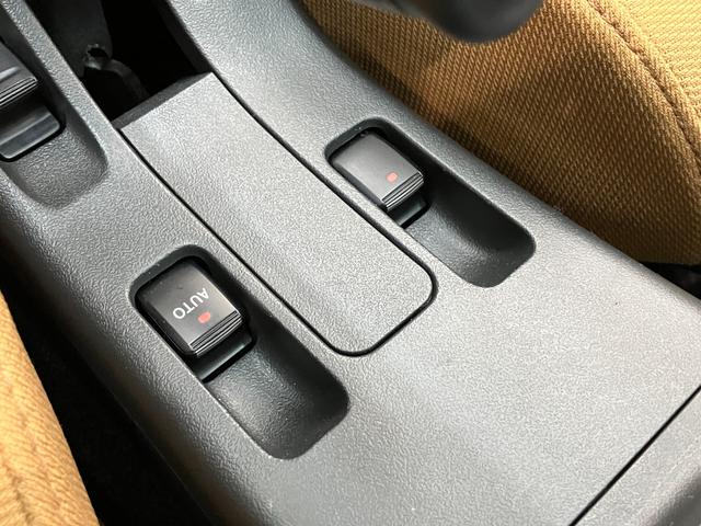 コペンローブ　フルセグナビ　バックカメラ　車検整備付フルセグナビ　バックカメラ　ＤＶＤ再生　Ｂｌｕｅｔｏｏｔｈ　ＵＳＢ　シートヒーター　ＬＥＤライト　スマートキー　オートエアコン　エコアイドル（滋賀県）の中古車