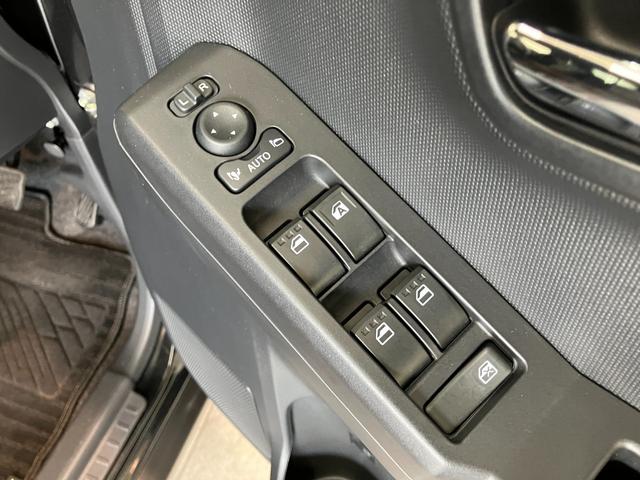 タフトＧダーククロムベンチャー　ＣＤステレオ　車検整備付衝突被害軽減ブレーキ　スマアシ　コーナーセンサー　ＬＥＤ　スマートキー　オートエアコン　前席シートヒーター　ナビ取付時用バックカメラ　ドラレコ　ＥＴＣ　オートライト　エコアイドル（滋賀県）の中古車