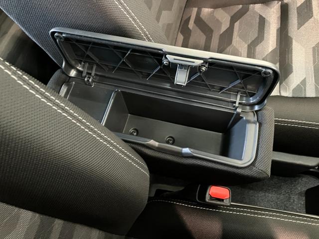 タフトＧダーククロムベンチャー　ＣＤステレオ　車検整備付衝突被害軽減ブレーキ　スマアシ　コーナーセンサー　ＬＥＤ　スマートキー　オートエアコン　前席シートヒーター　ナビ取付時用バックカメラ　ドラレコ　ＥＴＣ　オートライト　エコアイドル（滋賀県）の中古車