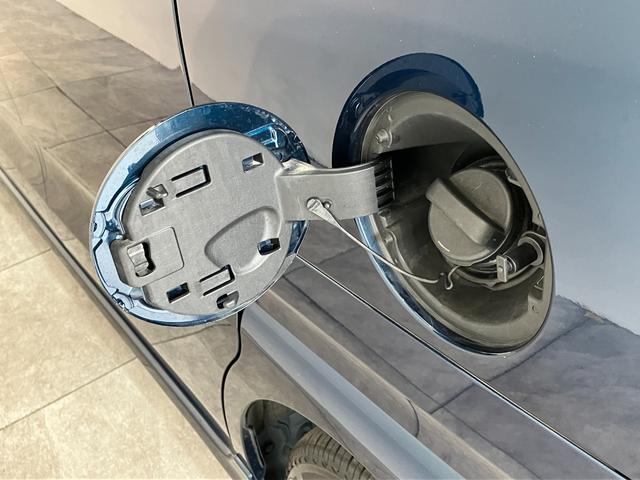 タントカスタムＲＳ　両側電動パワスラ　ＬＥＤ　前席シートヒーター衝突被害軽減ブレーキ　スマアシ　コーナーセンサー　ＬＥＤ　スマートキー　両側電動スライドドア　前席シートヒーター　オートエアコン　ナビ取付時用バックカメラ　ＣＤステレオ　ＥＴＣ　エコアイドル（滋賀県）の中古車