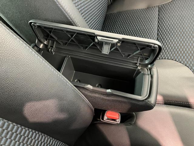 タントカスタムＲＳ　ターボ　ＣＤステレオ　車検整備付衝突被害軽減ブレーキ　スマアシ　コーナーセンサー　ＬＥＤ　スマートキー　両側電動スライドドア　前席シートヒーター　オートエアコン　ナビ取付時用バックカメラ　エコアイドル（滋賀県）の中古車