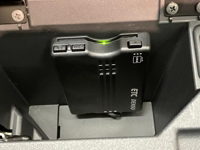 コペン２０ｔｈアニバーサリーエディション　フルセグナビ　ドラレコフルセグナビ　Ｂｌｕｅｔｏｏｔｈ　ＤＶＤ再生　ドライブレコーダー　ＥＴＣ車載器　パドルシフト　ＭＯＭＯ製ハンドル　レカロシート　ＢＢＳ製アルミ　シートヒーター　ＬＥＤ　オートライト　スマートキー（滋賀県）の中古車