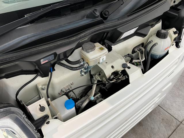 エブリイＰＡリミテッド　４ＷＤ　５ＭＴ　走行４万８千キロ弱パートタイム４ＷＤ　５速ミッション　ＡＭ／ＦＭラジオ　キーレスエントリー　マニュアルレベリング　マニュアルエアコン（滋賀県）の中古車
