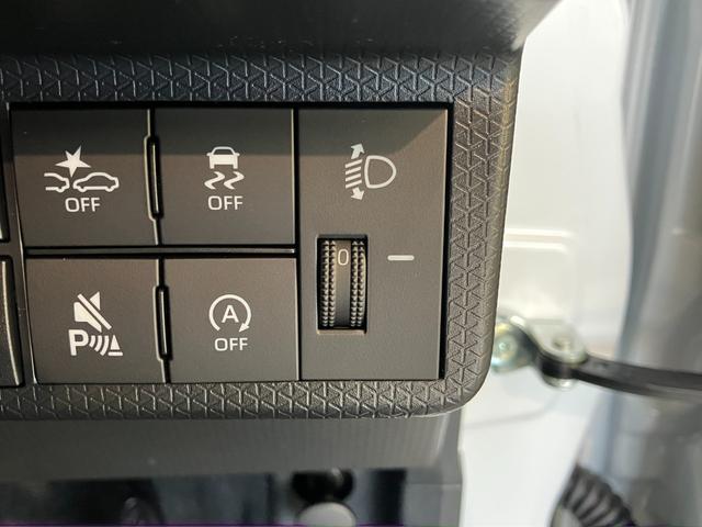 タントＸ　届出済未使用車　左側電動スライドドア　前席シートヒーター衝突被害軽減ブレーキ　スマアシ　コーナーセンサー　ＬＥＤ　スマートキー　左側電動スライドドア　前席シートヒーター　ナビ取付時用バックカメラ　オートエアコン　オートライト　エコアイドル（滋賀県）の中古車