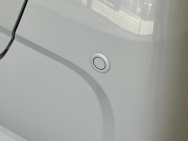 タントＸ　届出済未使用車　左側電動スライドドア　前席シートヒーター衝突被害軽減ブレーキ　スマアシ　コーナーセンサー　ＬＥＤ　スマートキー　左側電動スライドドア　前席シートヒーター　ナビ取付時用バックカメラ　オートエアコン　オートライト　エコアイドル（滋賀県）の中古車