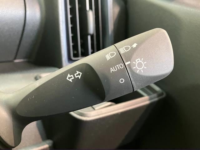 タントＸ　届出済未使用車　左側電動スライドドア　前席シートヒーター衝突被害軽減ブレーキ　スマアシ　コーナーセンサー　ＬＥＤ　スマートキー　左側電動スライドドア　前席シートヒーター　ナビ取付時用バックカメラ　オートエアコン　オートライト　エコアイドル（滋賀県）の中古車