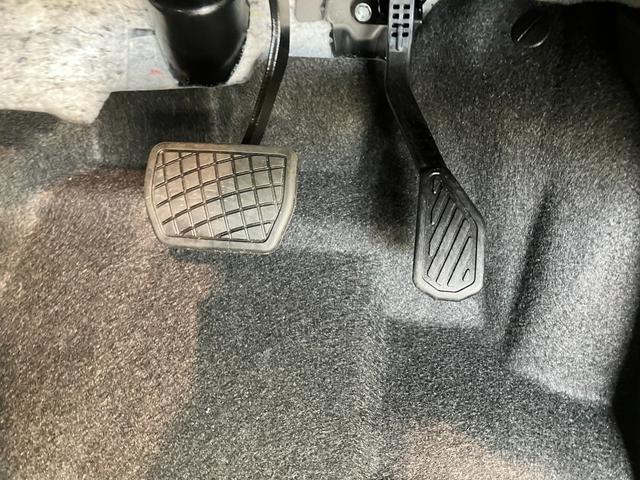 タントＸ　届出済未使用車　左側電動スライドドア　前席シートヒーター衝突被害軽減ブレーキ　スマアシ　コーナーセンサー　ＬＥＤ　スマートキー　左側電動スライドドア　前席シートヒーター　ナビ取付時用バックカメラ　オートエアコン　オートライト　エコアイドル（滋賀県）の中古車