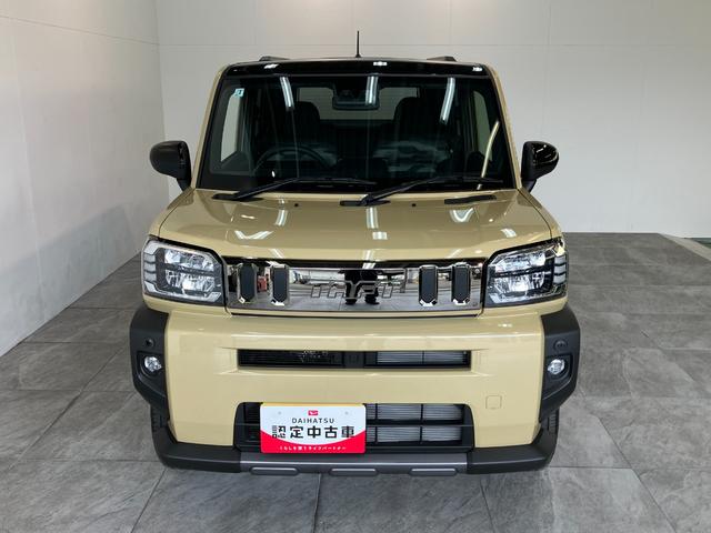 タフトＧ　ダーククロムベンチャー　クルコン　届出済未使用車衝突被害軽減ブレーキ　コーナーセンサー　バックカメラ（ナビ装着時用）　クルーズコントロール　前席シートヒーター　ＬＥＤ　オートライト　スカイフィールトップ　スマートキー　エコアイドル　届出済未使用車（滋賀県）の中古車