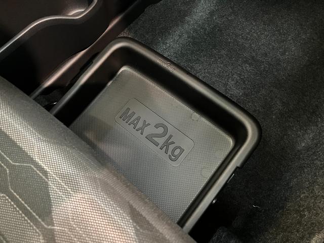 タフトＧ　ダーククロムベンチャー　クルコン　届出済未使用車衝突被害軽減ブレーキ　コーナーセンサー　バックカメラ（ナビ装着時用）　クルーズコントロール　前席シートヒーター　ＬＥＤ　オートライト　スカイフィールトップ　スマートキー　エコアイドル　届出済未使用車（滋賀県）の中古車