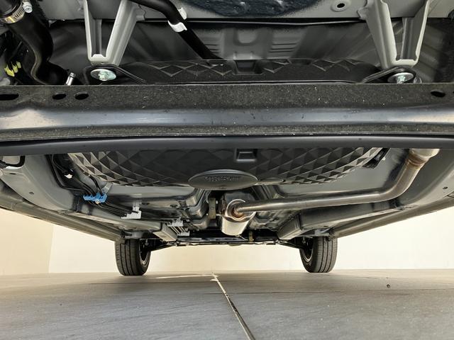 タフトＧ　ダーククロムベンチャー　クルコン　届出済未使用車衝突被害軽減ブレーキ　コーナーセンサー　バックカメラ（ナビ装着時用）　クルーズコントロール　前席シートヒーター　ＬＥＤ　オートライト　スカイフィールトップ　スマートキー　エコアイドル　届出済未使用車（滋賀県）の中古車