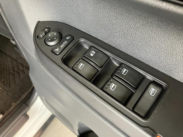 タントファンクロス ディスプレイオーディオ 両側電動スライドドア衝突被害軽減ブレーキ スマアシ コーナーセンサー ディスプレイオーディオ バックカメラ 両側電動スライドドア 前席シートヒーター LED オートライト スマートキー エコアイドル 車検整備付(滋賀県)の中古車