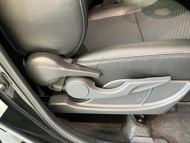 タントカスタムＸ　両側電動スライドドア　ＬＥＤ　届出済未使用車衝突被害軽減ブレーキ　コーナーセンサー　バックカメラ（ナビ装着時用）　両側電動スライドドア　前席シートヒーター　電動パーキングブレーキ　ＬＥＤ　オートライト　オートエアコン　スマートキー　エコアイドル（滋賀県）の中古車