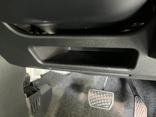 ムーヴキャンバスストライプスＧ　９インチディスプレイオーディオ　バックカメラ衝突被害軽減ブレーキ　コーナーセンサー　９インチディスプレイオーディオ　フルセグ　Ｂｌｕｅｔｏｏｔｈ　バックカメラ　両側電動スライドドア　前席シートヒーター　ＬＥＤ　スマートキー　エコアイドル（滋賀県）の中古車