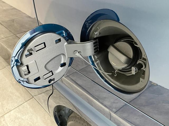 タントＸ　左側電動スライド　前席シートヒーター　ＬＥＤヘッドライト衝突被害軽減ブレーキ　コーナーセンサー　バックカメラ（ナビ装着時用）　左側電動スライドドア　前席シートヒーター　電動パーキングブレーキ　ＬＥＤ　オートライト　オートエアコン　スマートキー　エコアイドル（滋賀県）の中古車