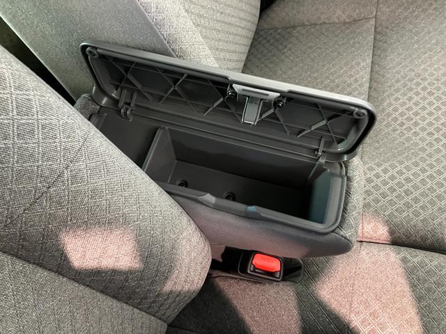タントＸ　左側電動スライド　前席シートヒーター　ＬＥＤヘッドライト衝突被害軽減ブレーキ　コーナーセンサー　バックカメラ（ナビ装着時用）　左側電動スライドドア　前席シートヒーター　電動パーキングブレーキ　ＬＥＤ　オートライト　オートエアコン　スマートキー　エコアイドル（滋賀県）の中古車