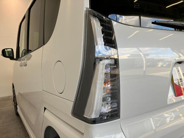 タントカスタムＲＳ　ターボ　両側電動スライドドア　届出済未使用車衝突被害軽減ブレーキ　スマアシ　コーナーセンサー　ターボ　ＬＥＤ　スマートキー　両側電動スライドドア　前席シートヒーター　オートエアコン　ナビ取付時用バックカメラ　オートライト　エコアイドル（滋賀県）の中古車